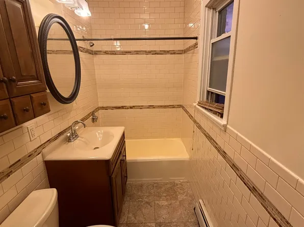 333 Sip Avenue image 13 of 14