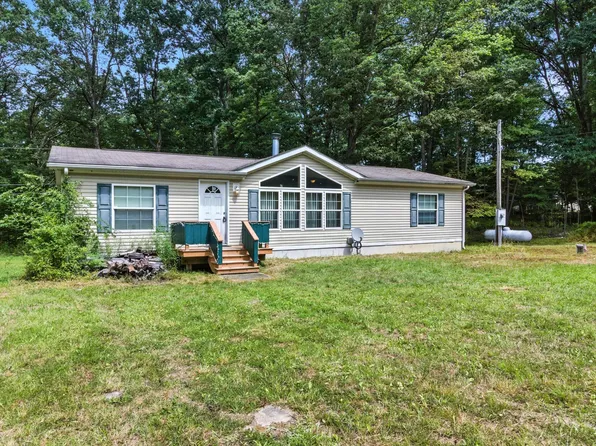 293 Daniel St, Brockport, PA 15823