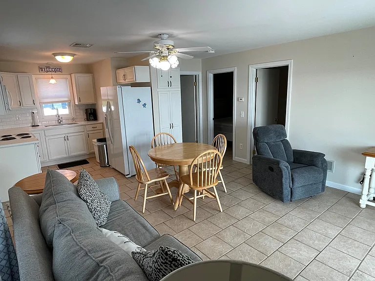 6B Harbor Dr #B — Photo 9