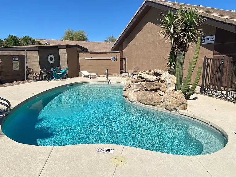 Bella Rosa Apartments — Photo 80