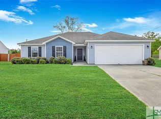 40 Alvidine Ln, Ellabell, GA 31308