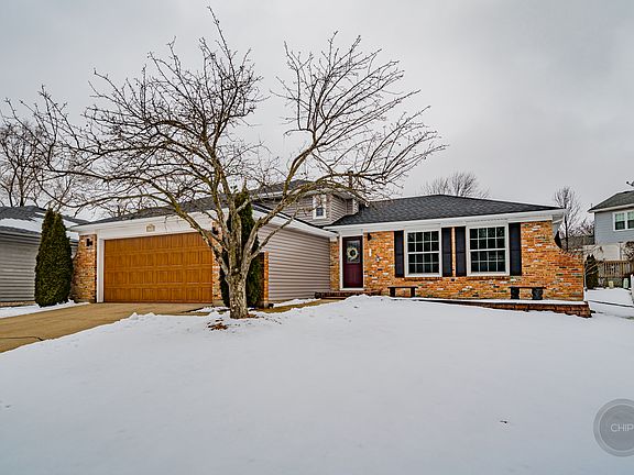 2nd image of 2713 Rolling Meadows Dr