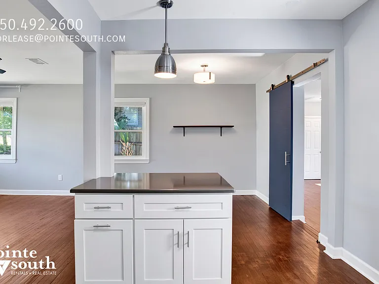 635 W Lee St — Photo 10