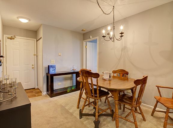 5th image of 209 Glengarry Dr APT 301