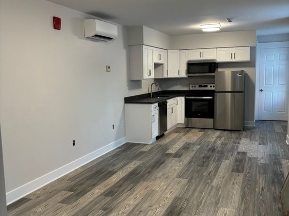 139 Troup St #3