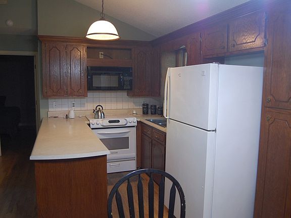 4th image of 212 Lupo Dr