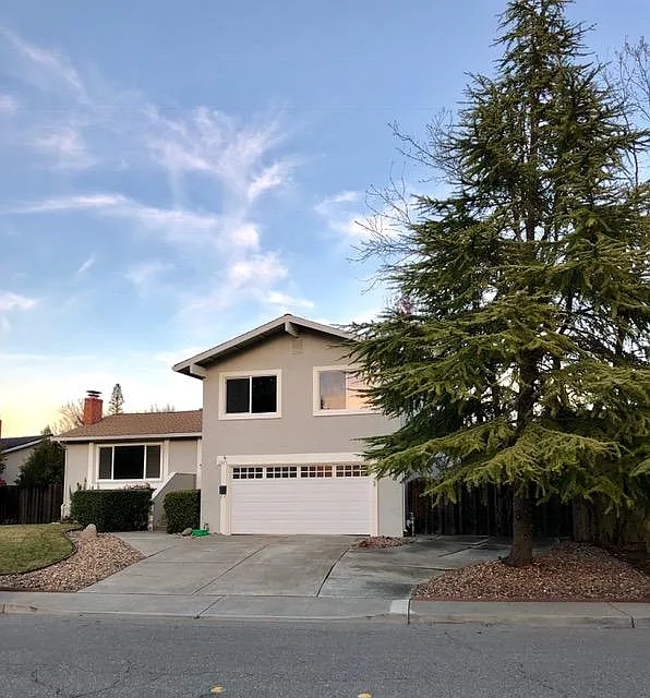 Building Photo - 2925 Millbridge Dr