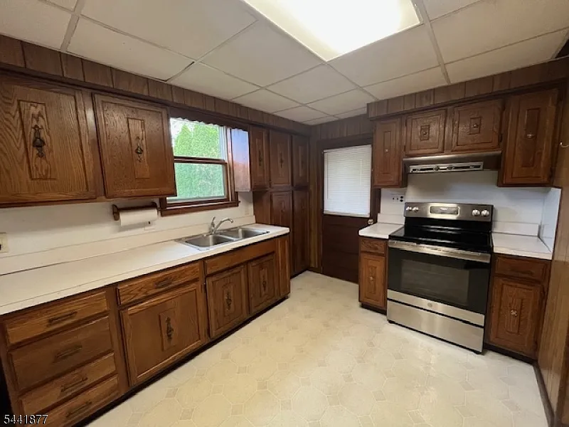 2 bed, 1.0 bath, $1,850 — Photo 4