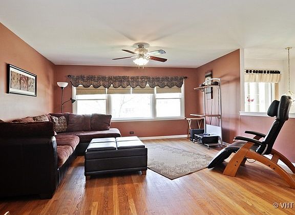 4th image of 217 N Harvard Ave
