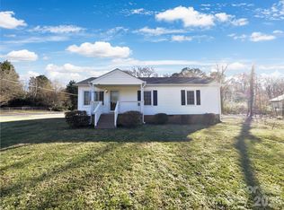 4748 Hickory Grove Rd, Mount Holly, NC 28120