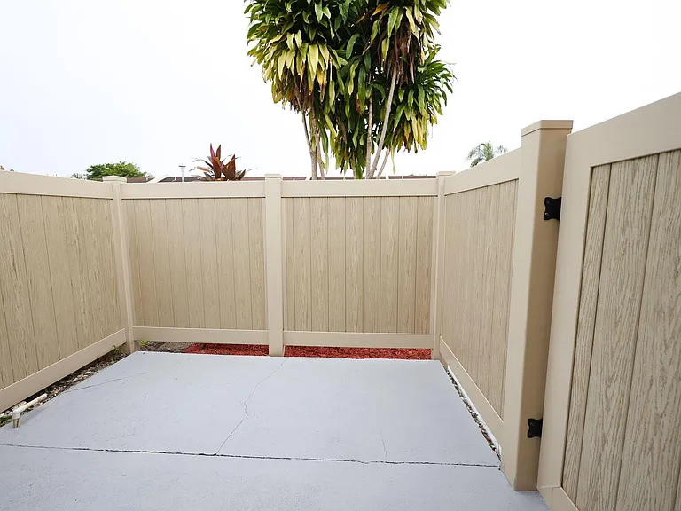 10127 Boca Bnd E #B2 — Photo 35
