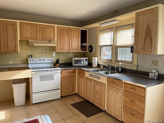5th image of 6 Franklin Ave