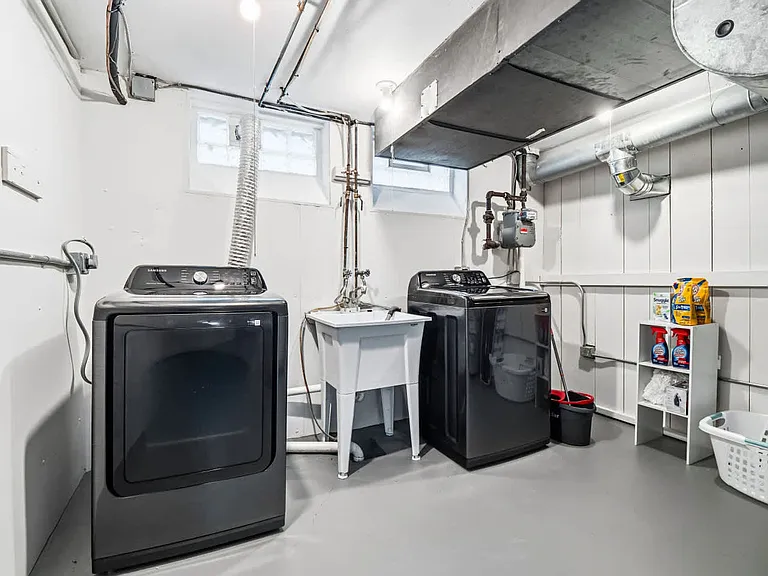 Laundry Room Cabinet