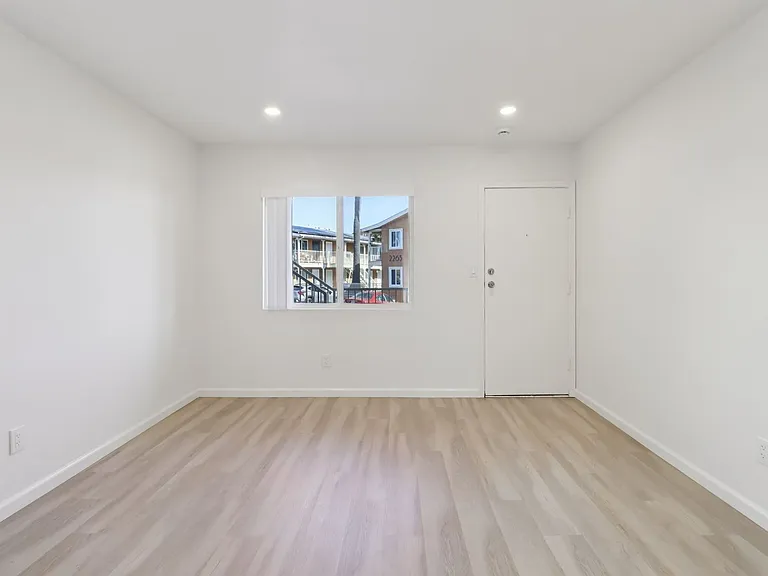 Astro Vista Apartments — Photo 21