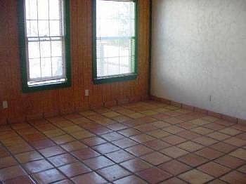 3rd image of 7508 Shadywood Dr