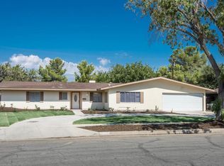 39127 Ocotillo Dr, Palmdale, CA 93551