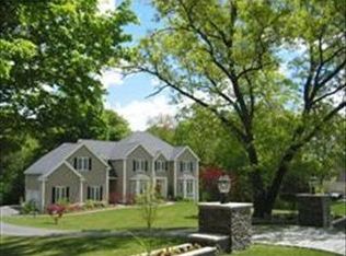 10 S Meadow Dr, Sudbury, MA 01776