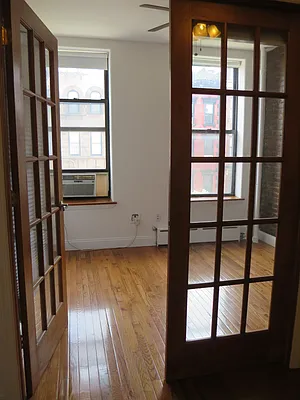 Rented by Centric New York | media 19