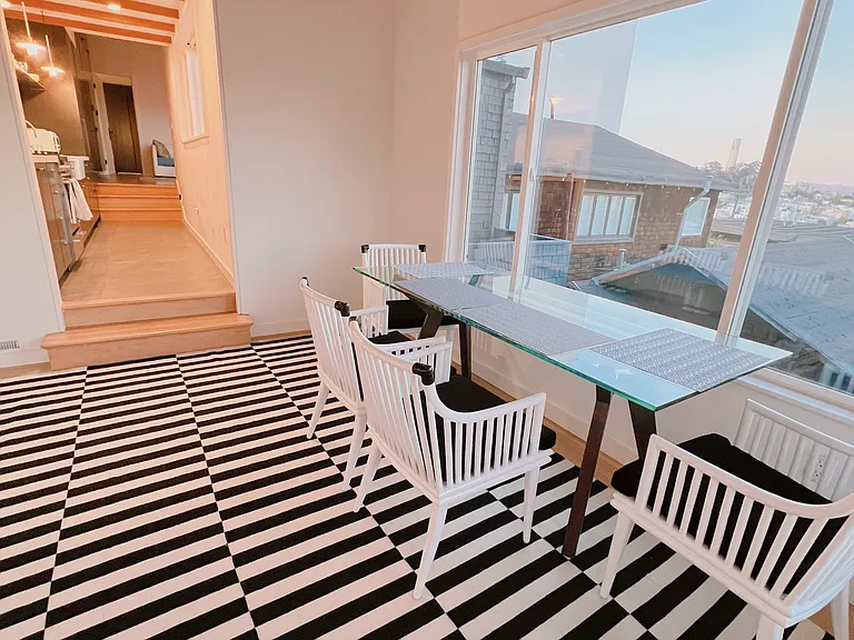 944 Vallejo St — Photo 3