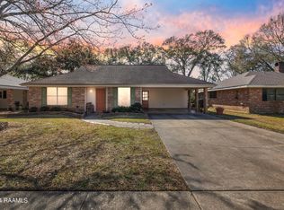 332 Orangewood Dr, Lafayette, LA 70503
