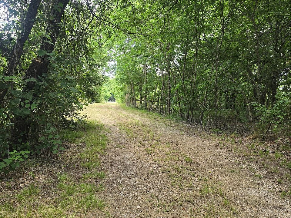 1st image of 2225 County Road 700