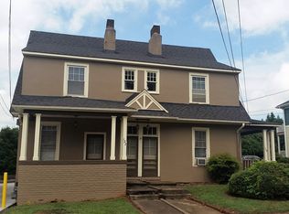 122 S Spruce St, Winston Salem, NC 27101