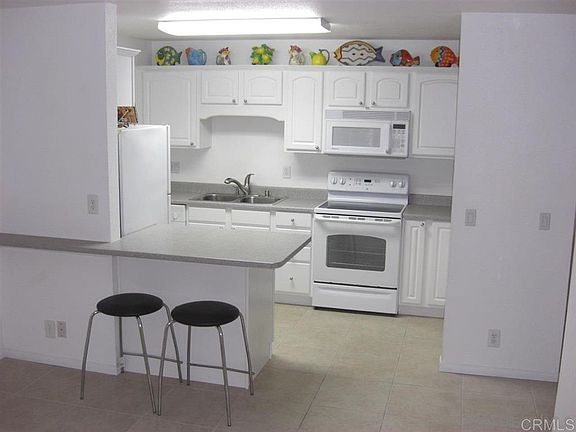 2nd image of 745 E Bradley Ave #117