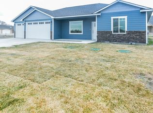 505 S Sand Dune Rd, Moses Lake, WA 98837