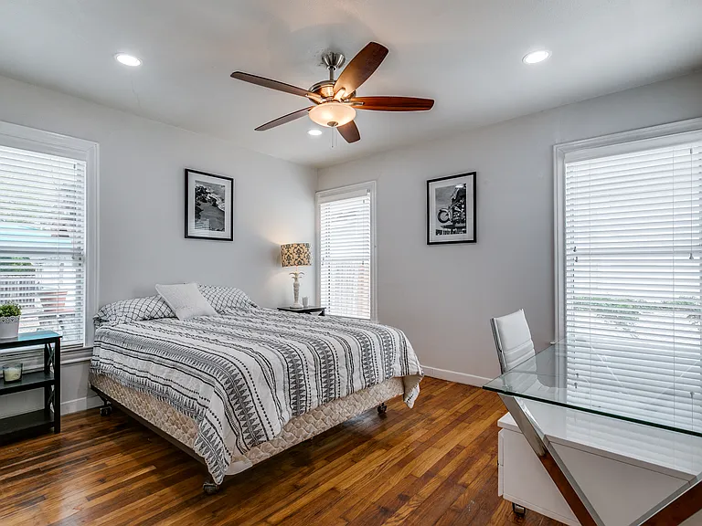 721 Elmwood Dr — Photo 17