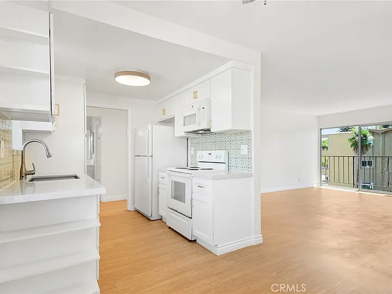 191 Kennebec Ave #302 — Photo 9