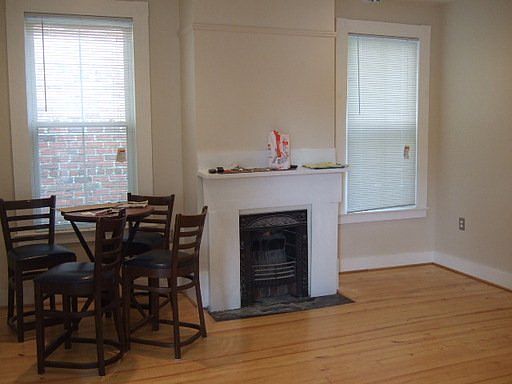 2nd image of 3003 Park Ave #2
