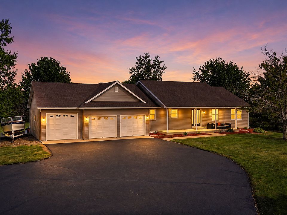 1st image of 545 Kreuziger Rd