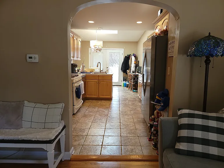 72 Prospect St #A — Photo 6