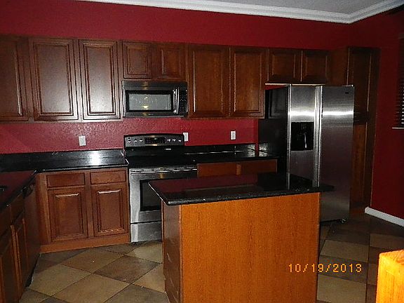 5th image of 3148 N Greenleaf Cir