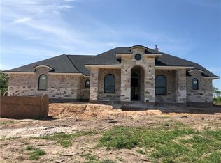 5013 Angel Ln, Bryan, TX 77808