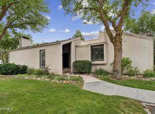 5632 S Park Pl E, Salt Lake City, UT 84121