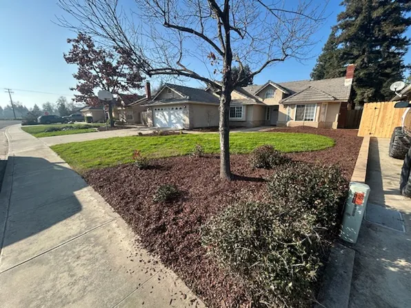 6010 W Cambridge Ave, Visalia, CA 93277