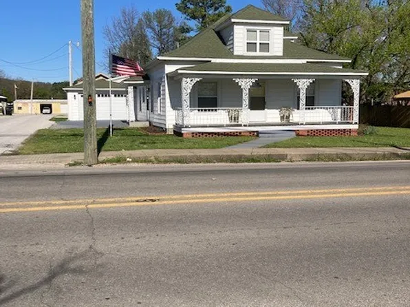 201 S Springfield Ave, Green Forest, AR 72638