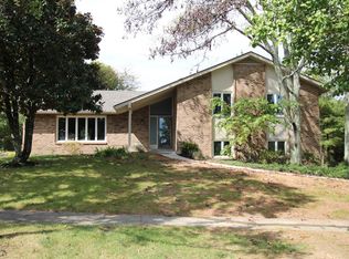 1245 Tishoff Dr, Lexington, KY 40502