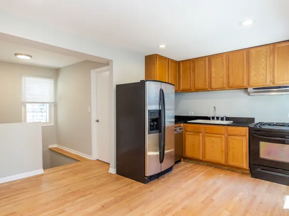 1414 W Blackhawk St #Ch, Chicago, IL 60642