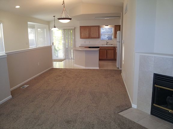 Fireplace, dining, kitchen 