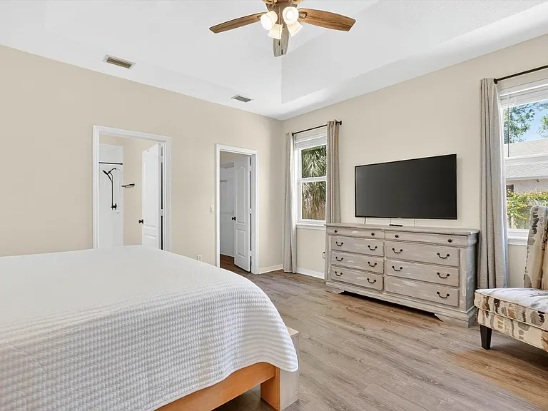 6781 Veronica Ct — Photo 15