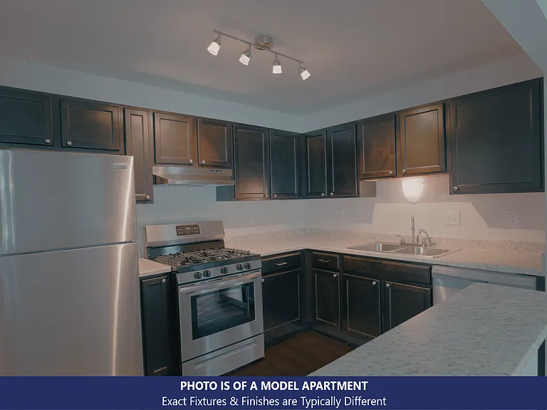 Greens Lake Apartments — Photo 22