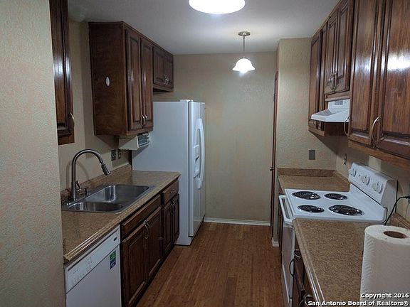 5th image of 12127 Stoney Falls St