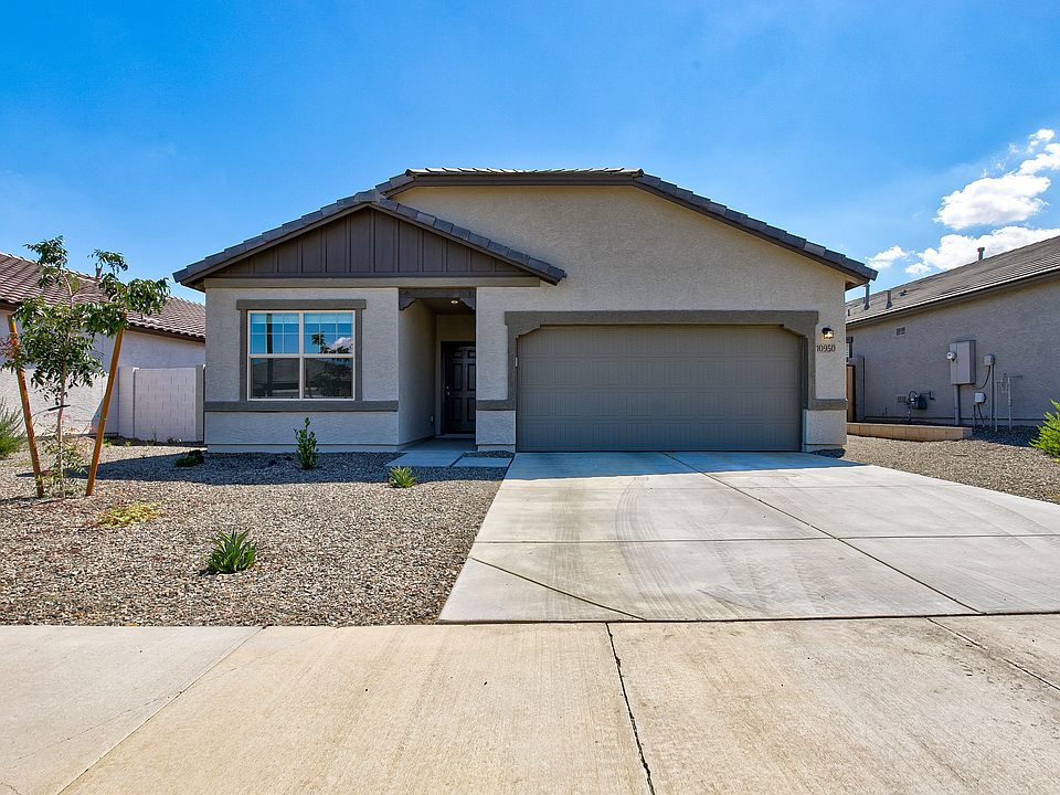 1st image of 10950 N 165th Ave