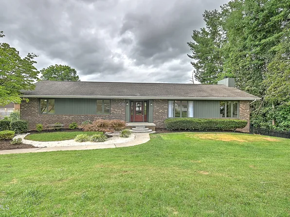 1109 Meadow Ln, Kingsport, TN 37663