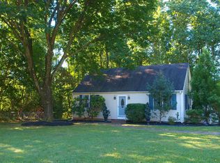 49 Readington Rd, Whitehouse Station, NJ 08889