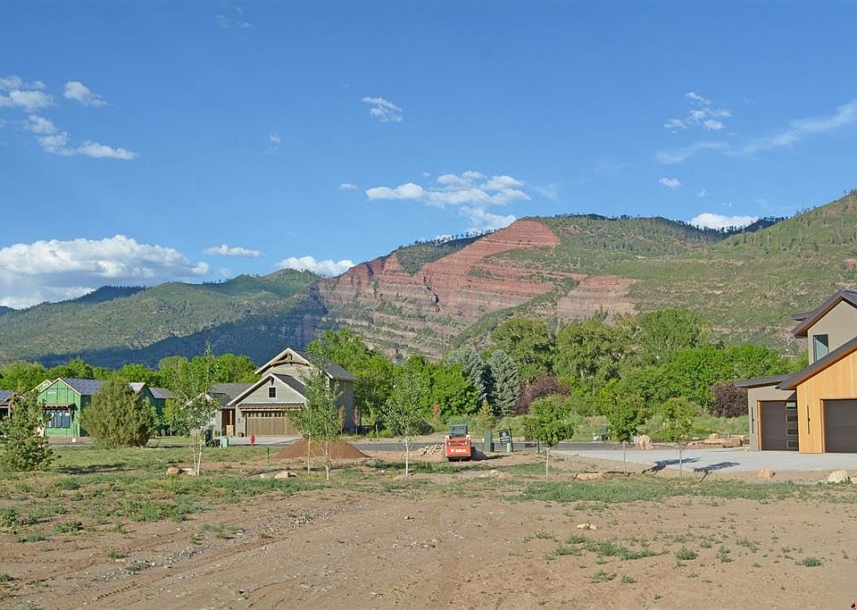 1st image of 42 W Dalton Road
