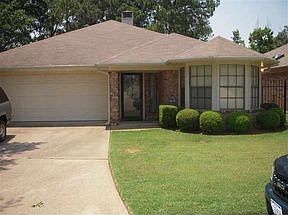 1st image of 3 Pebble Creek Dr S