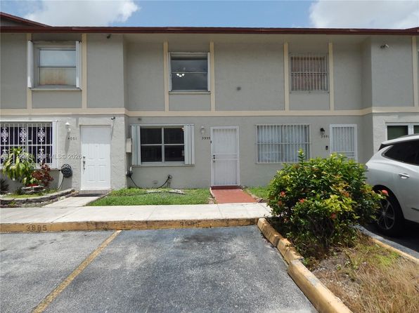 3995 W 9th Ct #28
